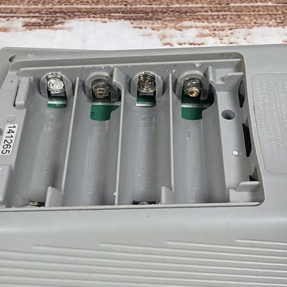 Sony RM-AV2500 Touch Screen Universal Remote Control Commander AS-IS Parts - Picture 4 of 4